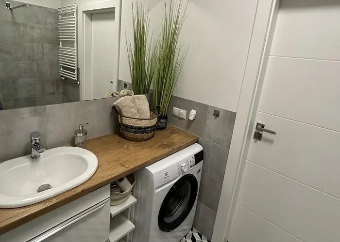 Garbary Old Town Lux 106, Self Check-in 24h, Free Parking * Posen