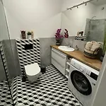 公寓 Garbary Old Town Lux 106, Self Check-in 24h, Free Parking *