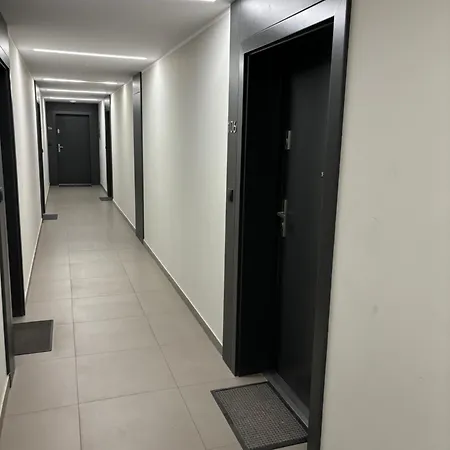 Апартаменты Garbary Old Town Lux 106, Self Check-in 24h, Free Parking Познань